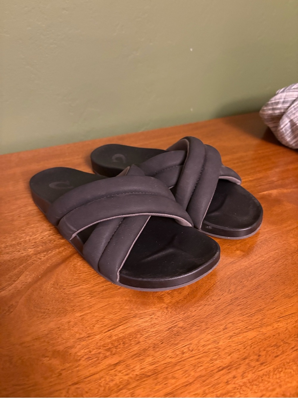 Olukai Quilted Slide Sandals